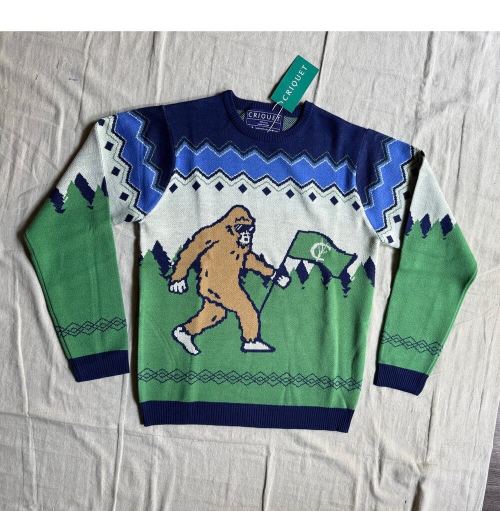 Criquet Ugly Christmas Sweater Men's M Bigfoot Sasquatch Knit Fair Isle NWT Xmas